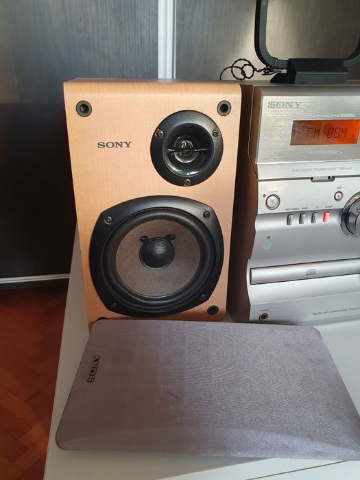 Radiocasetofon cu cd Sony CMT-CP1