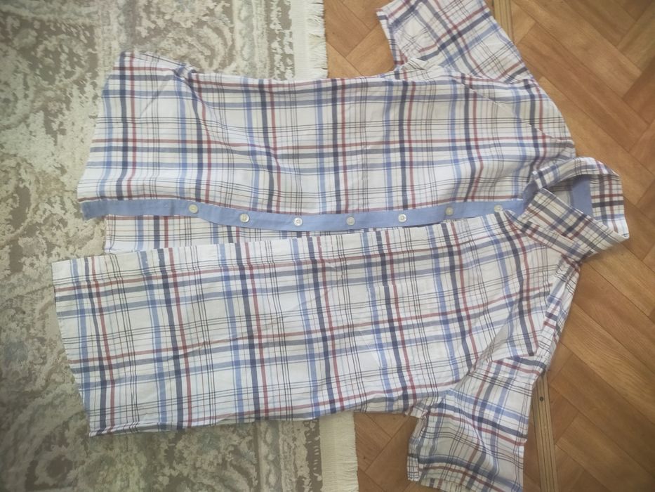 Продаю мужские рубашки
