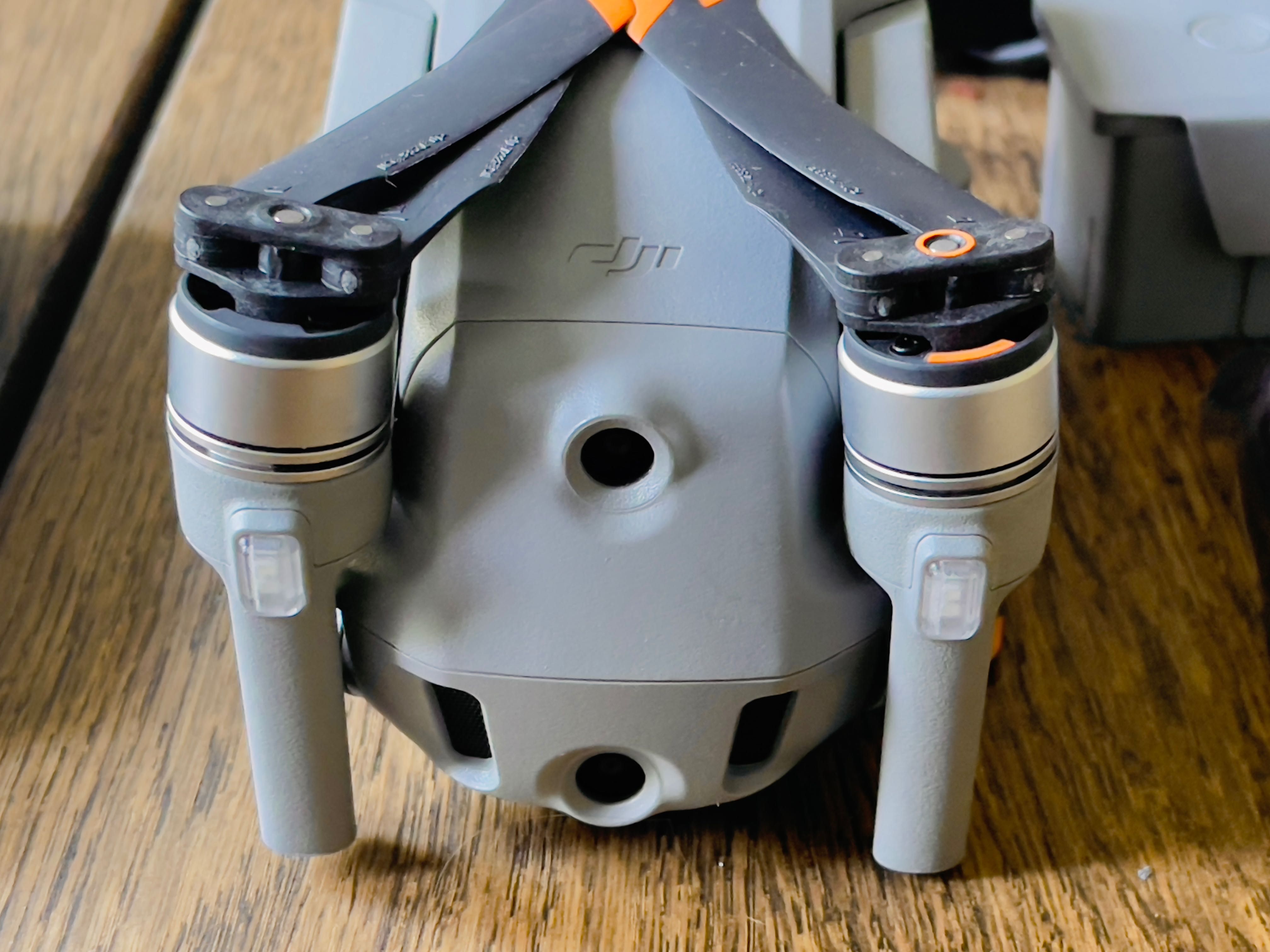 DJI AIR 2S fly combo