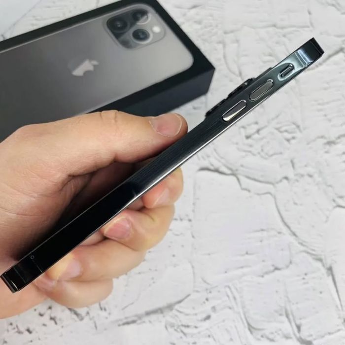 iPhone XR/13 корпус