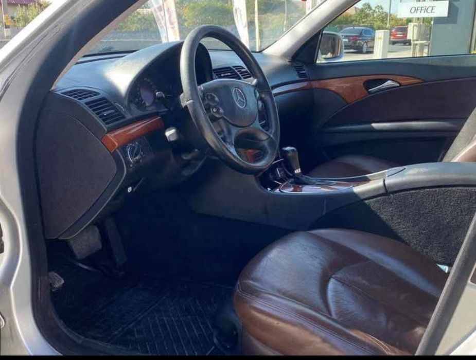 Vand sau schimb Mercedes eclass facelift