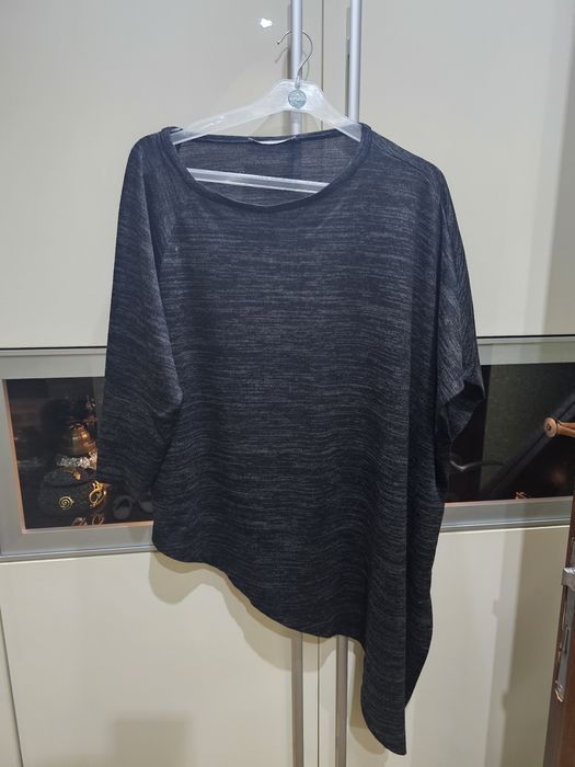 Camasi  cu spatele lung