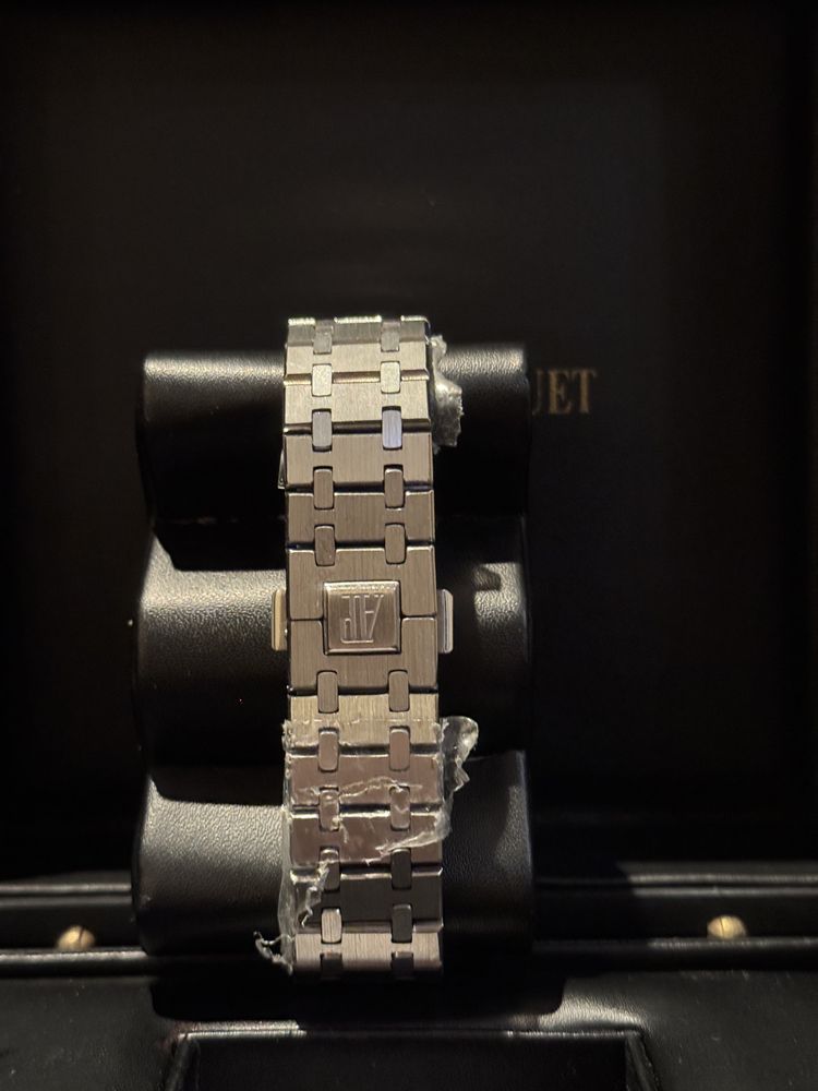 Audemars piguet часовник
