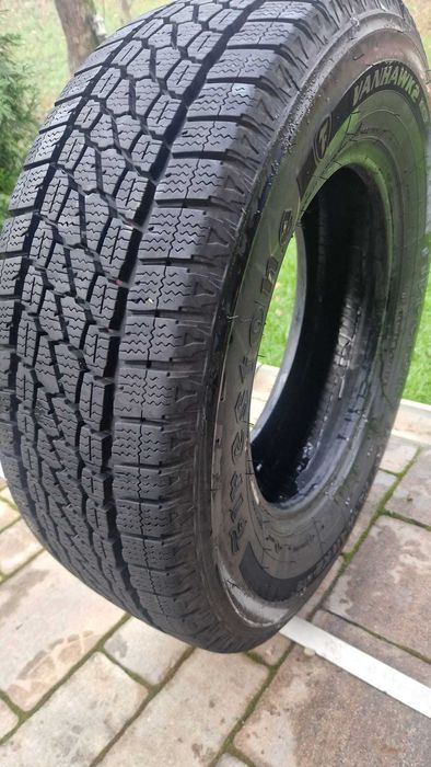 Anvelopa iarna 215 70 R 15 C Firestone