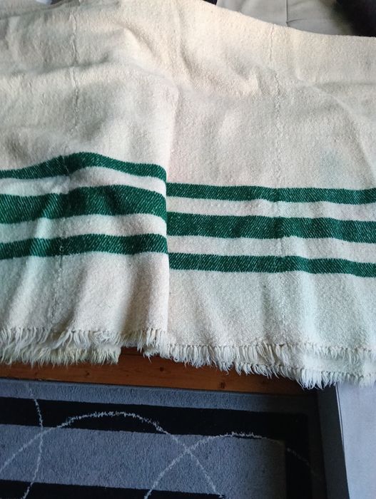 Ръчно тъкани вълнени одеала два броя