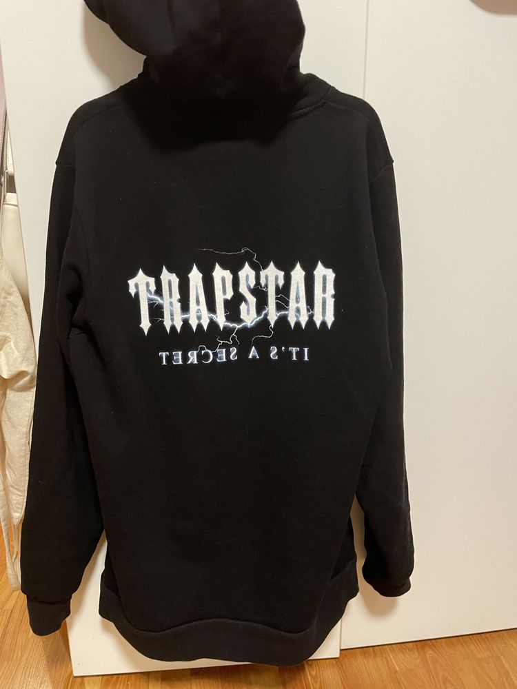 Trapstar charged up hoodie