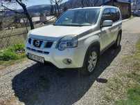 NISSAN x-trail 2012