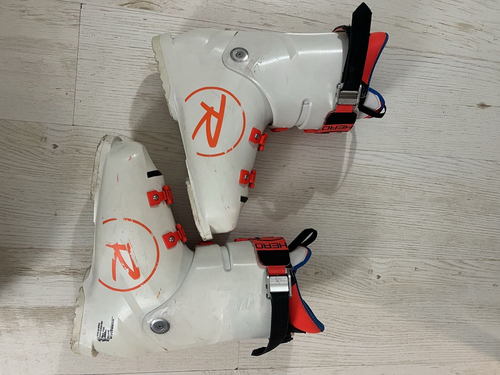 Rossignol Hero world cup 27,5 flex 130