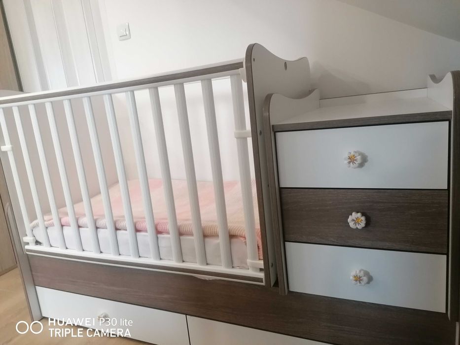 Трансформиращо легло+2броя матраци