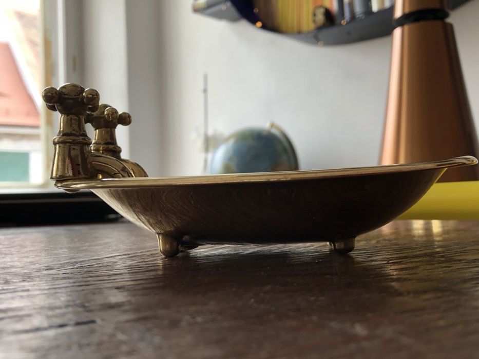 Sapuniera miniatura pt baia copiilor din alama fabricata in Italia