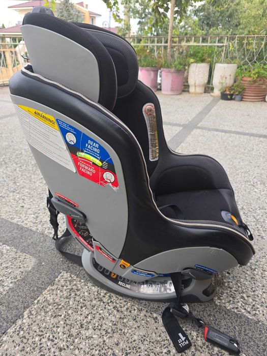 Детско столче за кола Chicco NextFit Zip