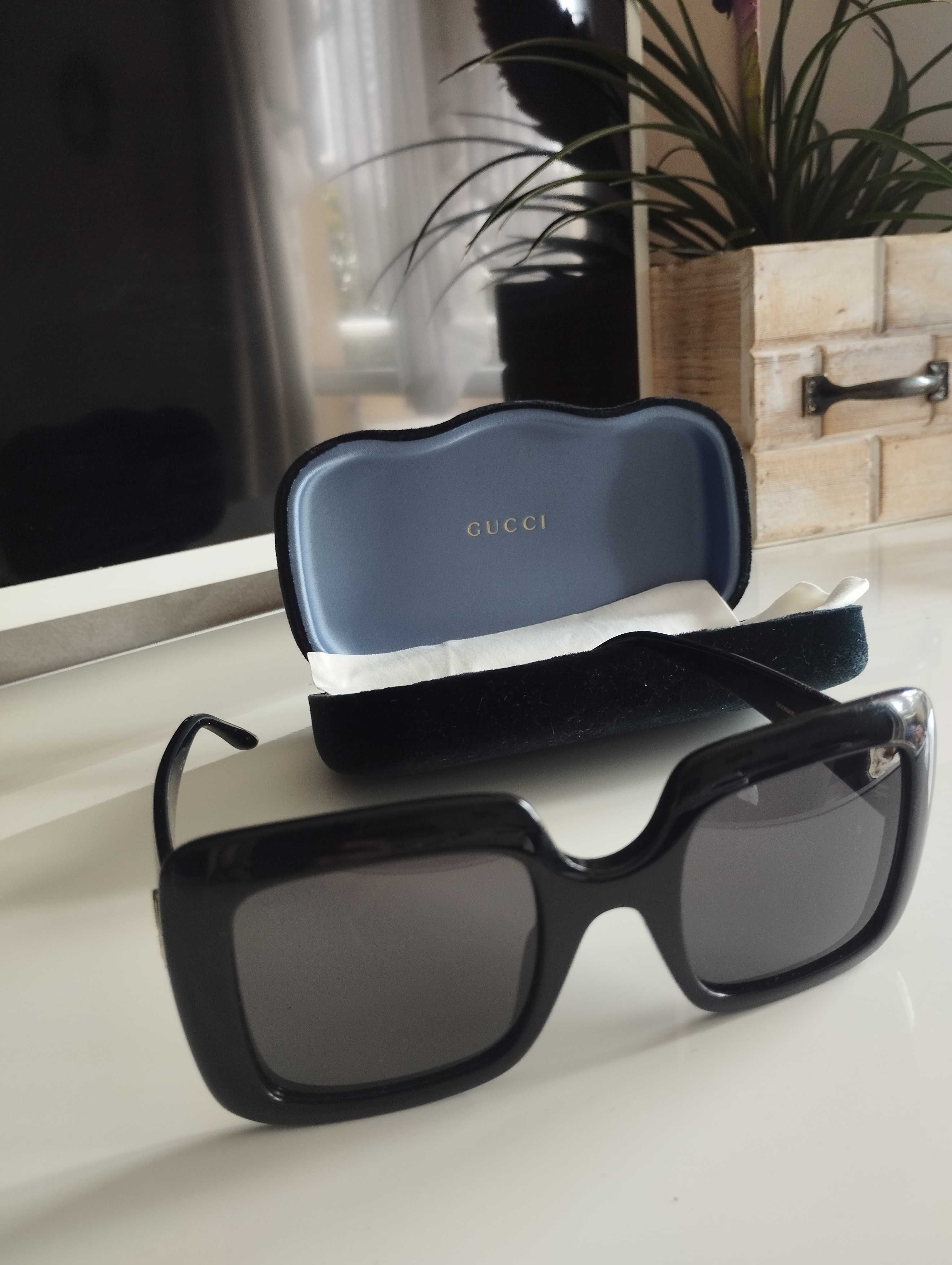 Слънчеви очила Gucci с uv защита
