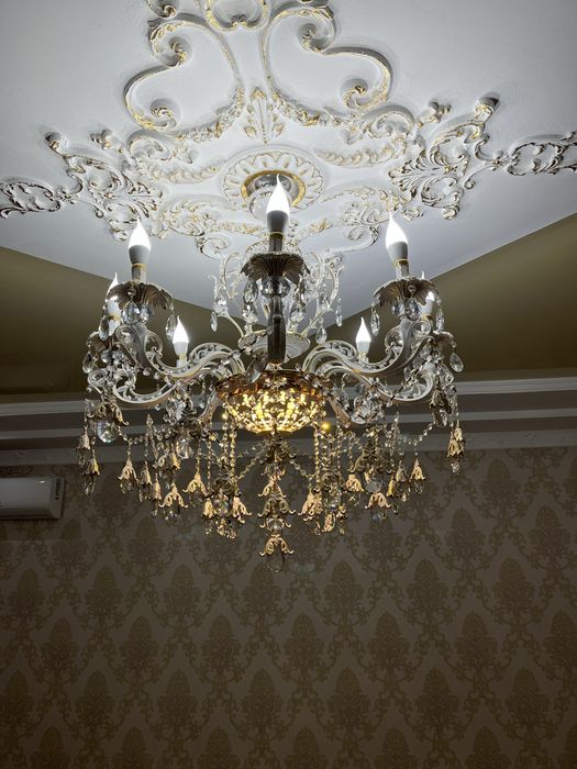 Продам люстру в очень хорошем состоянии