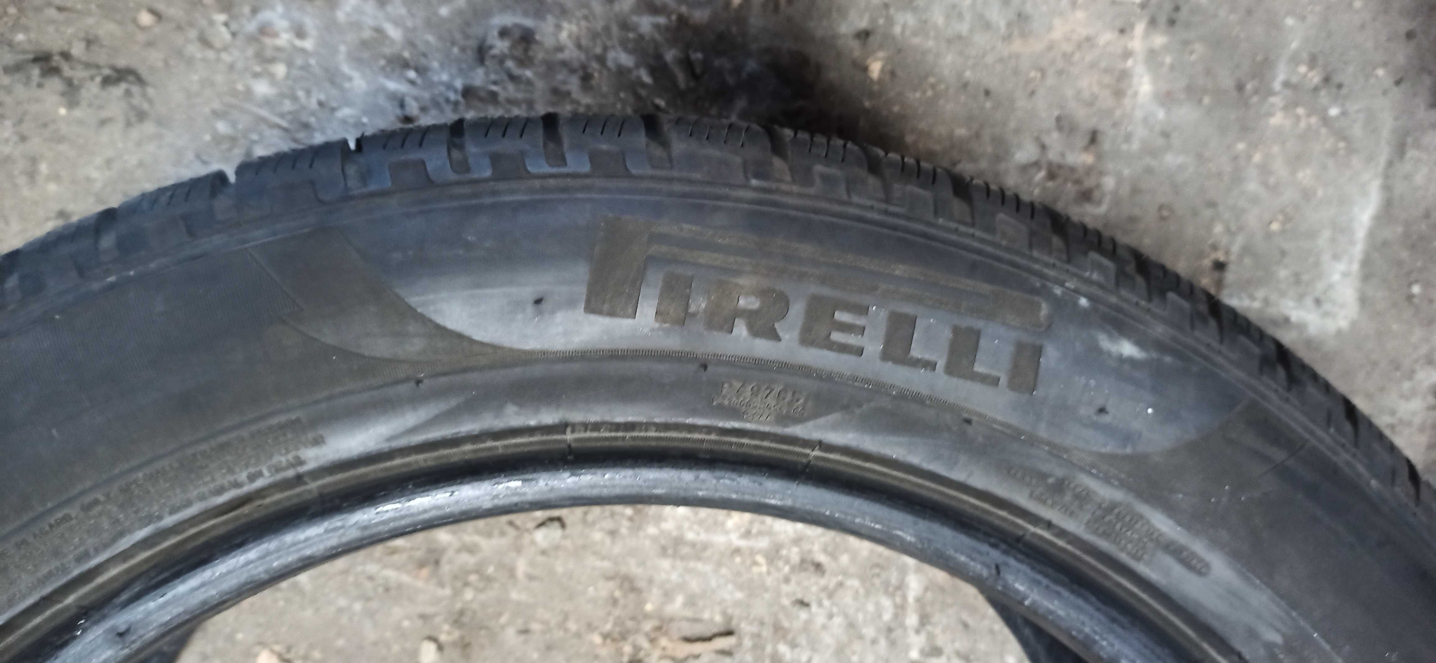 2бр.зимни гуми 255/50/20 Pirelli