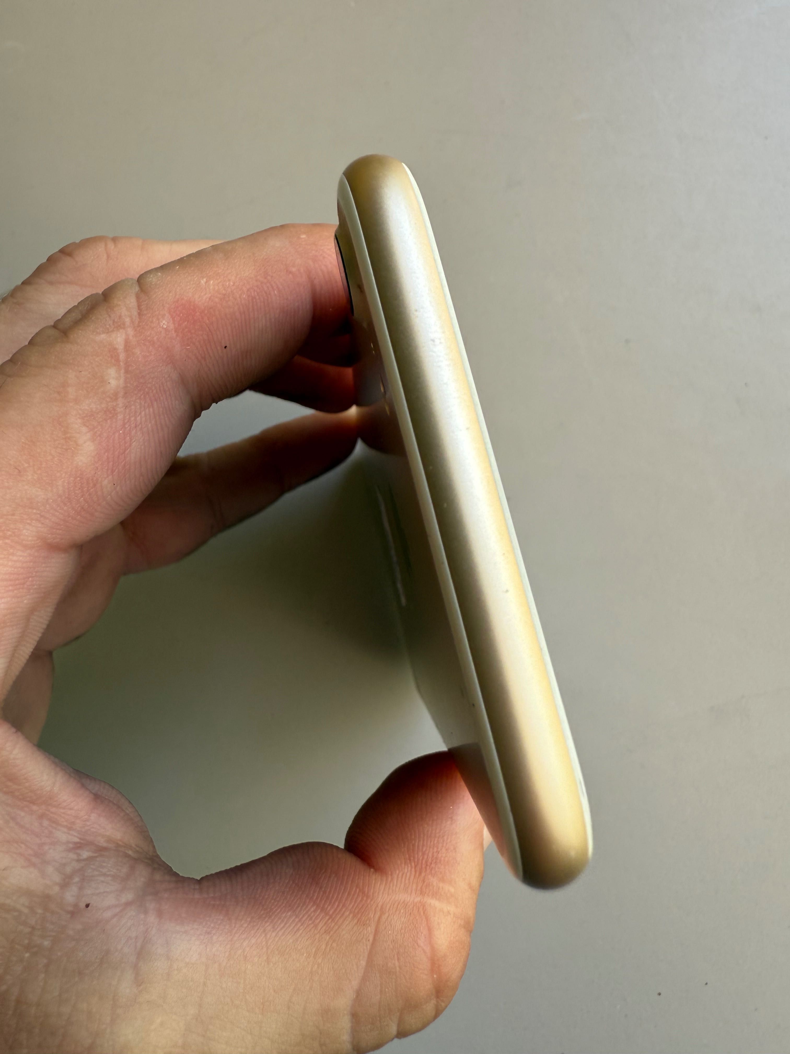 iPhone 7 32gb Gold stare f buna