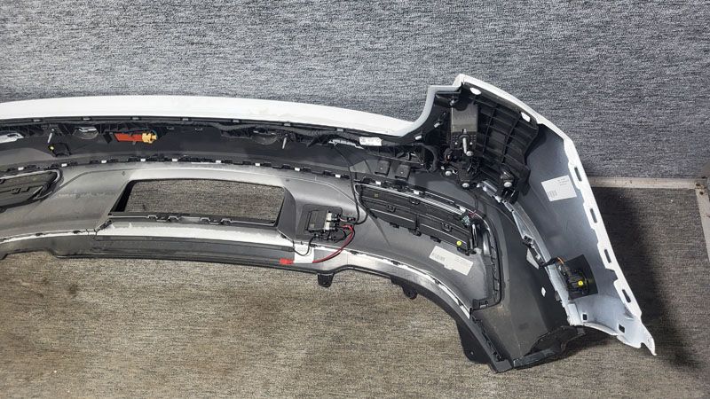 Audi Q3 2018/2023 83A Bara spate BS240