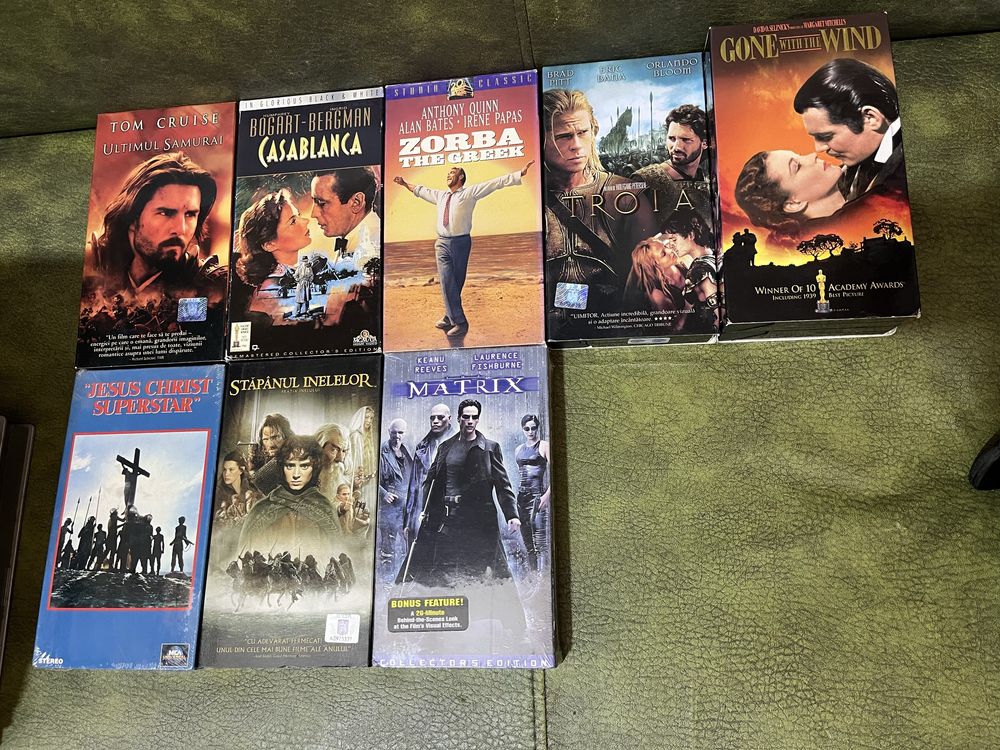 Casete cu filme sigilate, casete noi neinregistrate