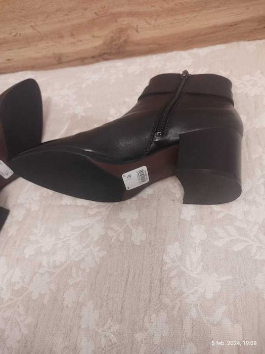 Botine dama din piele naturala netedă POE,(Super Oferta).