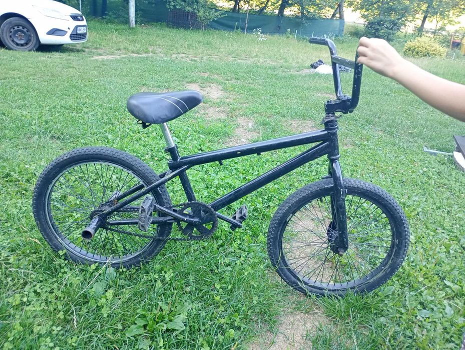 Vând BMX stare buna