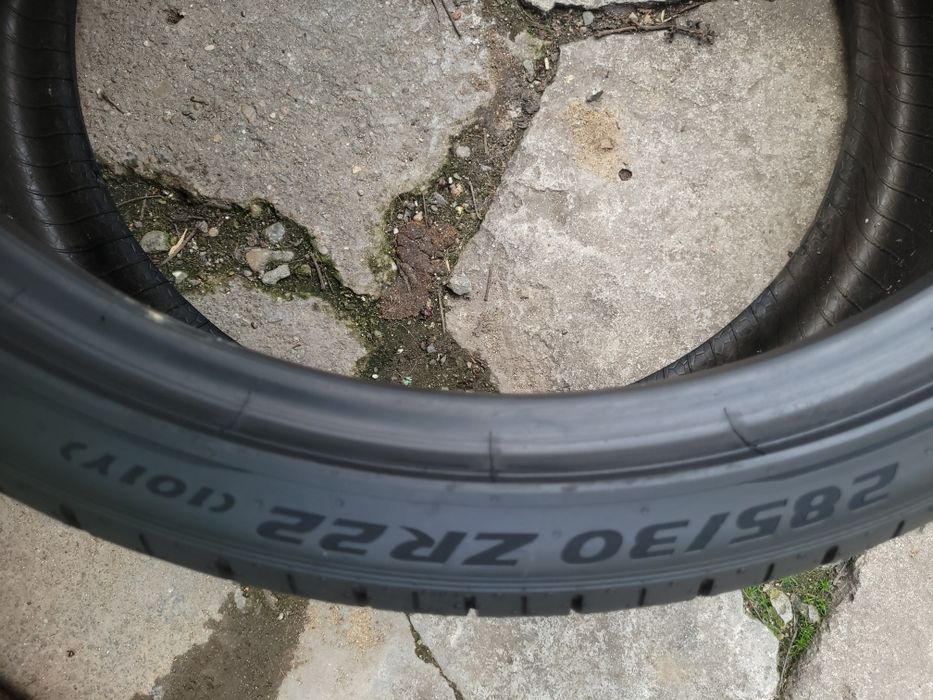 285 30 22 Anvelopa de vară Pirelli  NOUA