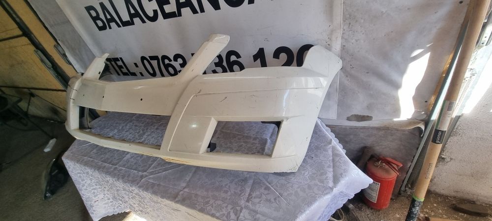 Bara fata Mercedes GLK