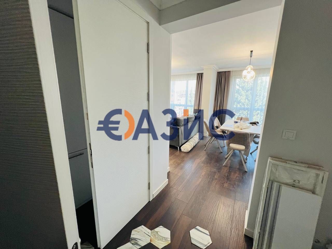Продава се Тристаен апартамент в к.к. Слънчев бряг - 125 кв.м за 1760 €/кв.м - Снимка #4