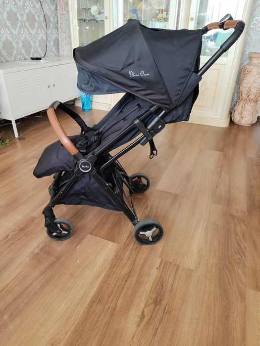 Коляска  прогулочная лёгкий 2шт