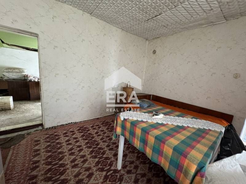 Продава се Къща в с. Сребърна, Област Силистра - 188 кв.м за 42 €/кв.м - Снимка #1