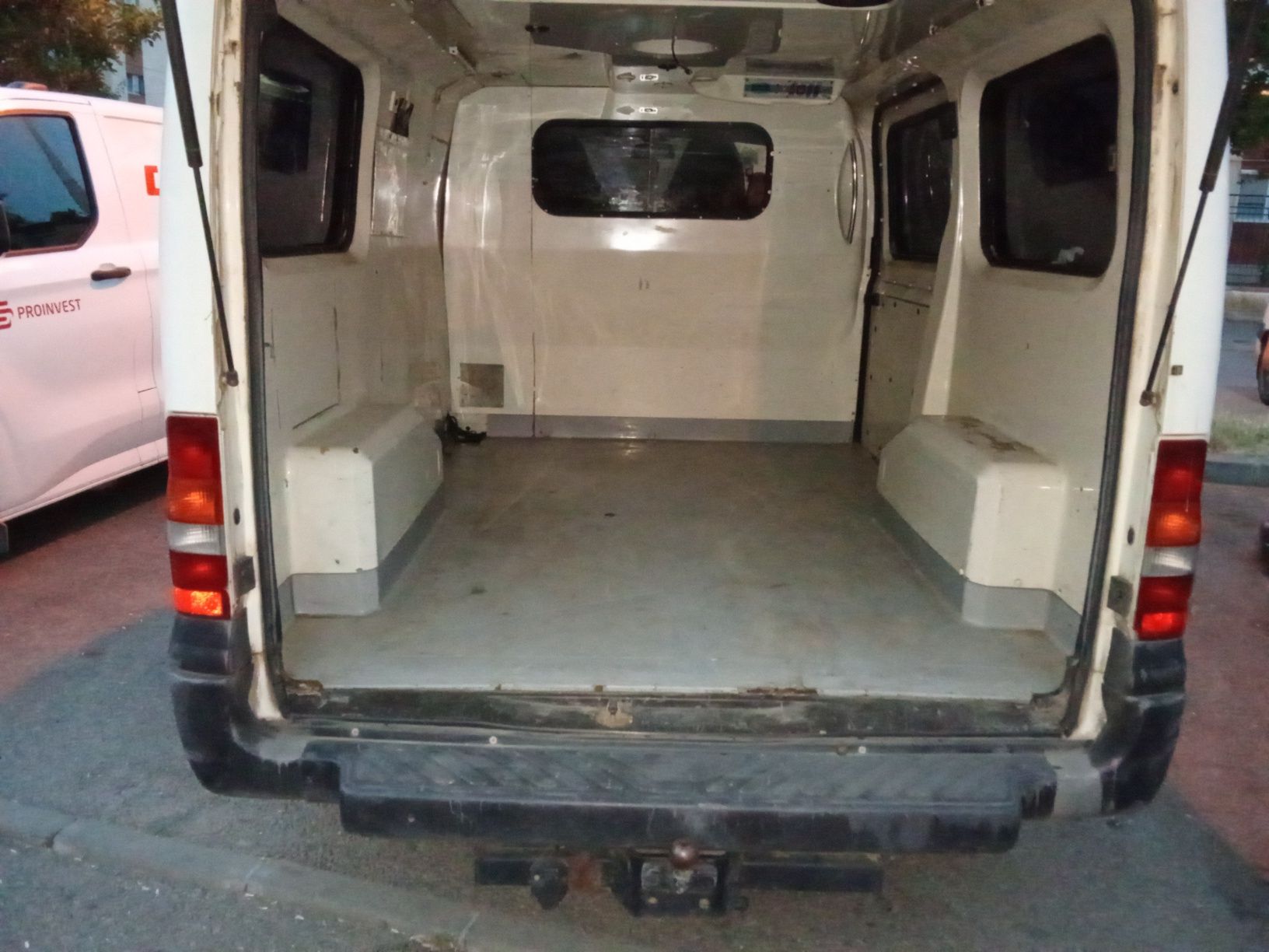 Vând Ford transit 2.0 2003