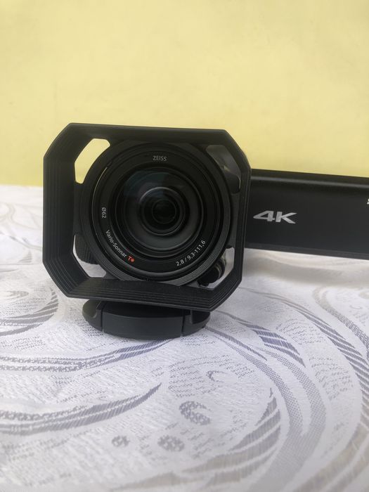 Sony fdr ax700 NEGOCIABIL