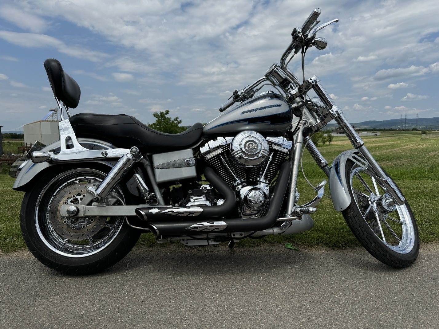 Harley Davidson Dyna CVO