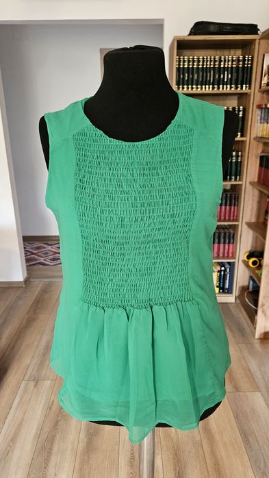Bluză verde fără mâneci Orsay 36
