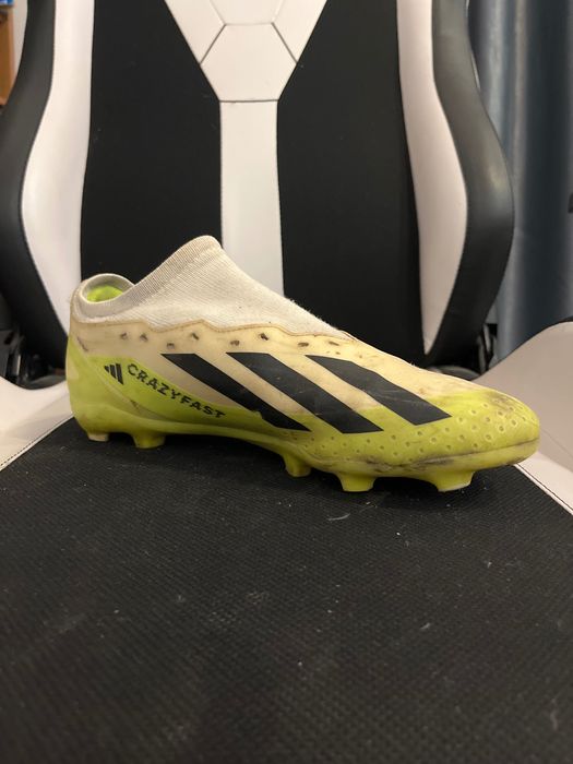 Adidas pentru fotbal