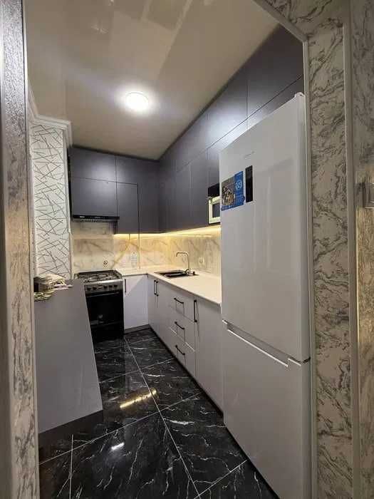 срочно продается квартира 1*2/5/5 в сергели 40кв.м 45000$ с ремонтом