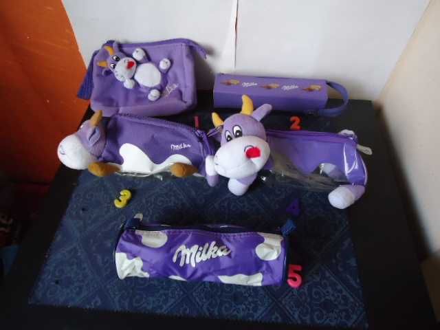 Милка Milka,коледни играчки,чаши,магнити,плюшени играчки,шал, несесер