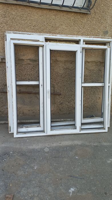 3 терезе пластик