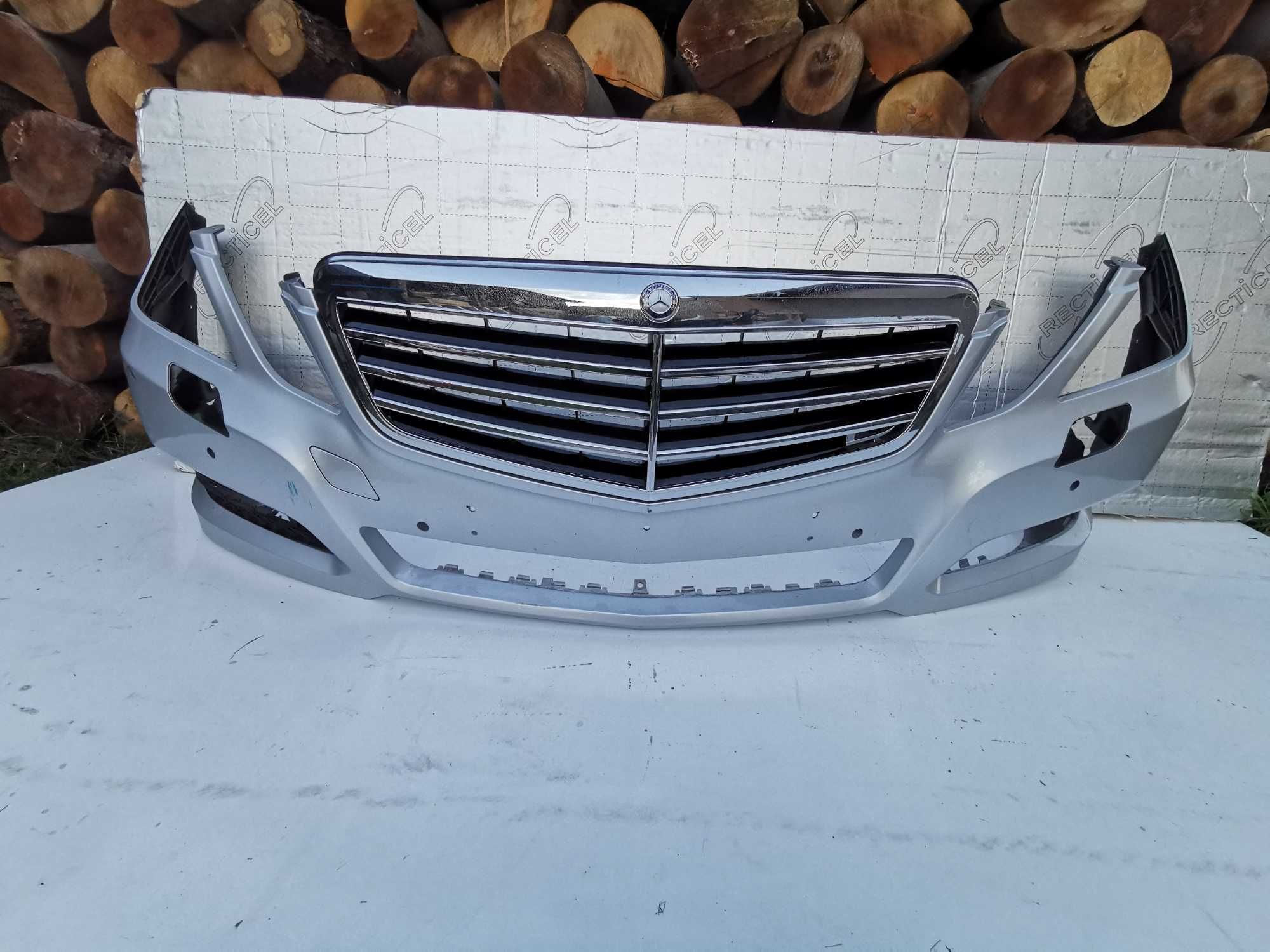 Предна броня за Mercedes  W207 W212