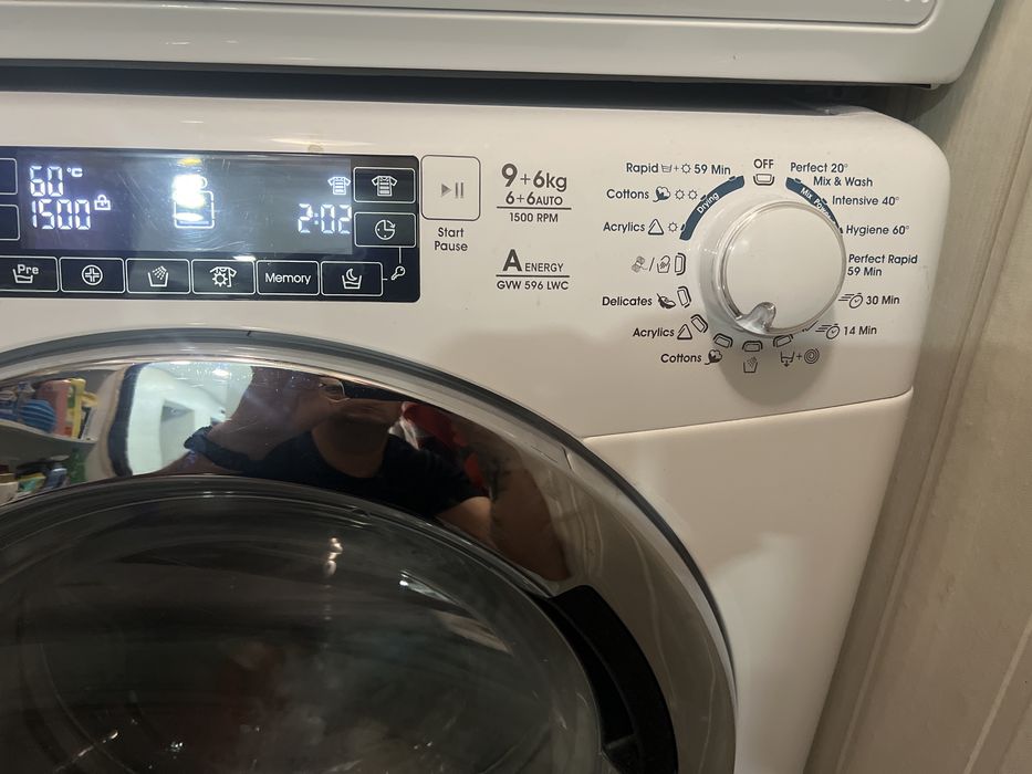 Конбинирана пералня със сушилня Candy 9+4kg.