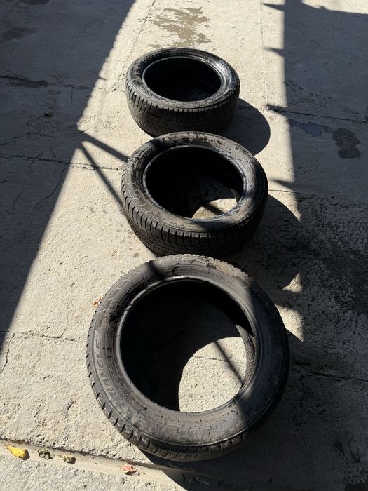 Triangle 215/55/17 зимние