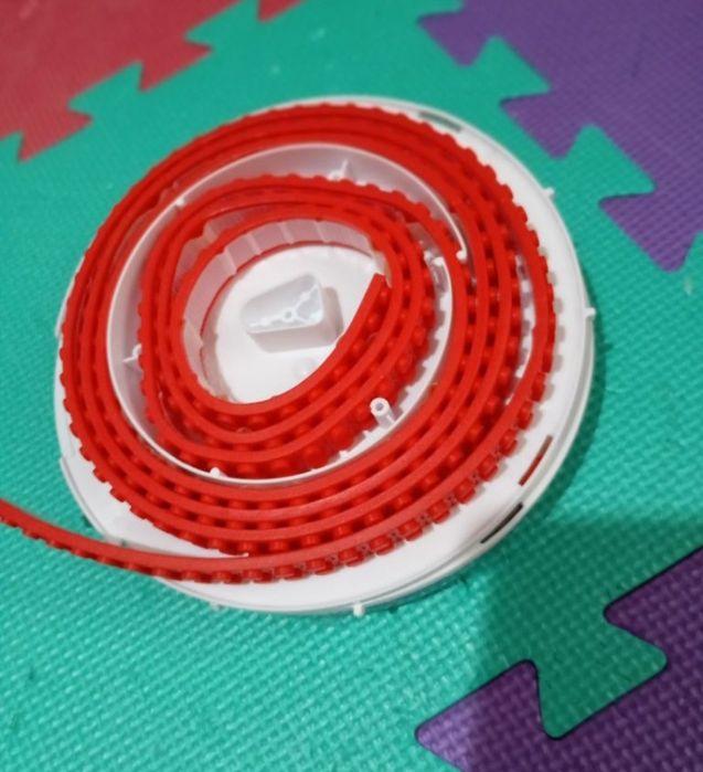 Banda adeziva pentru mașinuțe