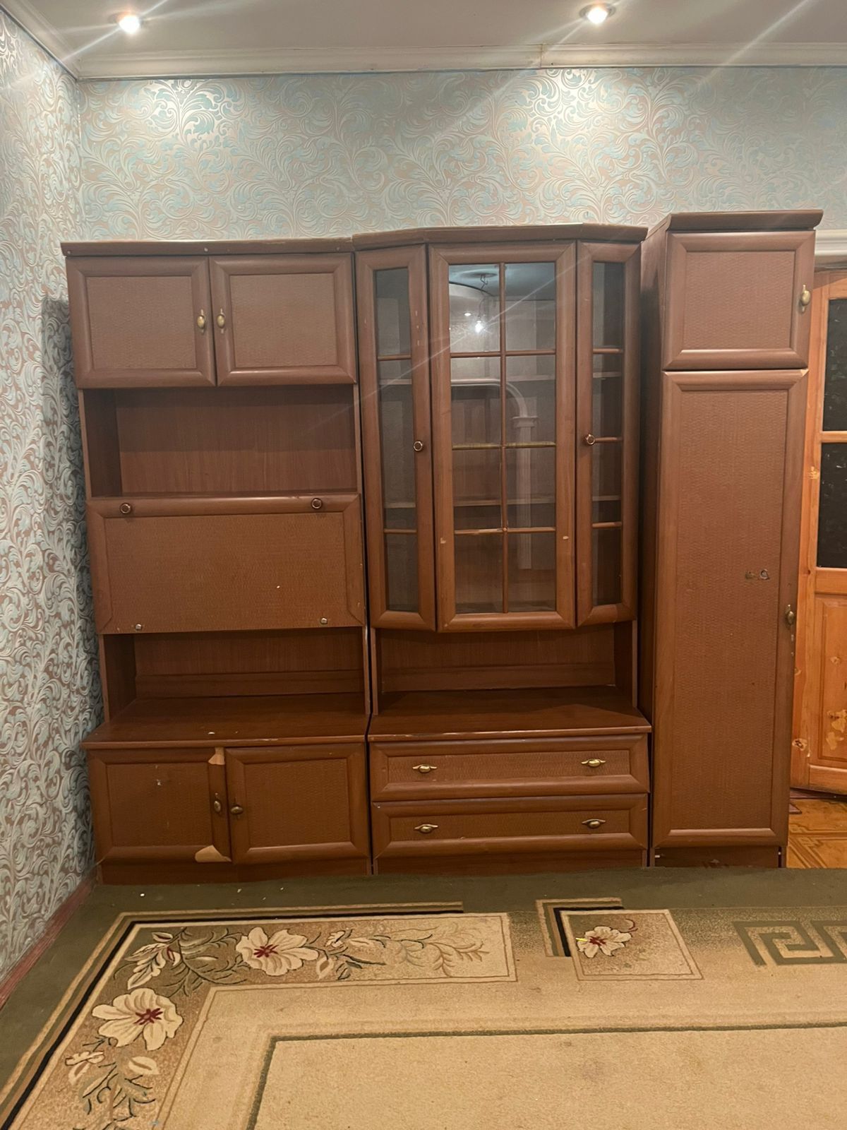Продается шкаф стенка мебель