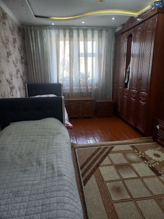 Продается квартира 1/4/4 на массиве ТТЗ-1 
Мирзо Улугбекский район
ТТЗ