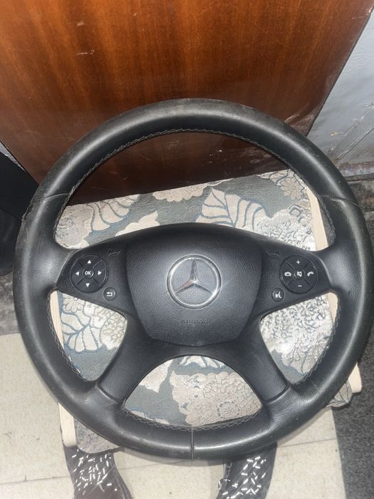 Волан за мерцедес w204