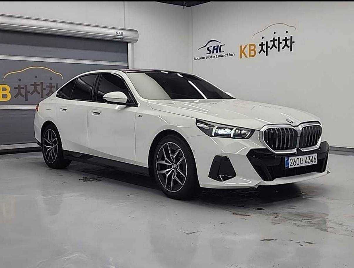 BMW 5 Series (G60) 520i M Sport