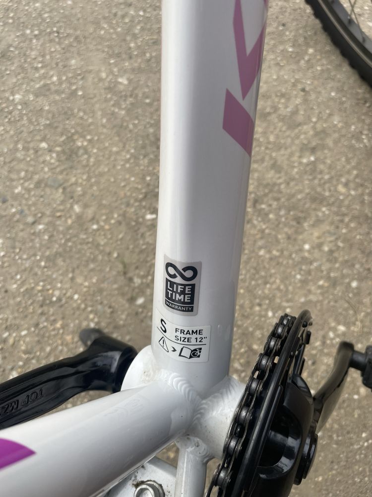 Bicicleta fete Kross 24 alb/roz