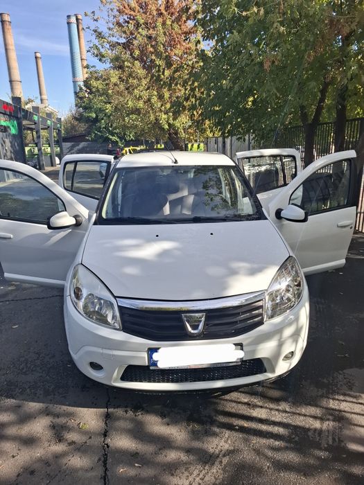 Dacia Sandero 2012
