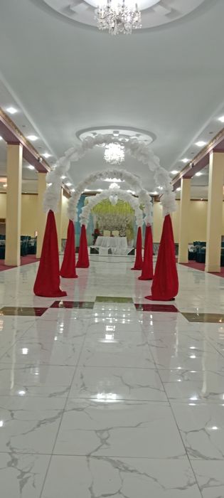 Jizzax v Zarbdor t Davr tuyxona kelishilgan narxda sotiladi