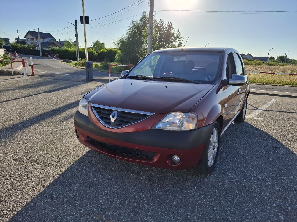 Vând Dacia Logan 1.4 MPI
