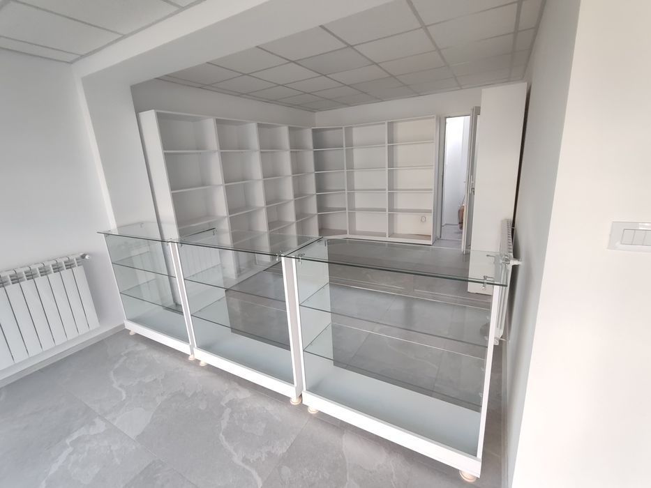 Rafturi,tejghele,mobilier magazine