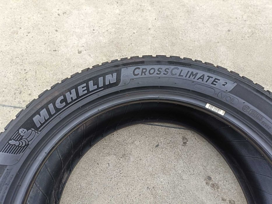Doua anvelope 275 45 20 Michelin CrossClimate 2 SUV profil de 7 mm